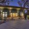 Serene Guadalupe River Getaway-River Access! - Spring Branch