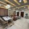 Luxury Stay Private Home with Jacuzzi & Pool - Varanasi