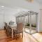 Stylish 3BR House with parking & ICC&Darling Harbour-8 mins walk