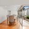 Stylish 3BR House with parking & ICC&Darling Harbour-8 mins walk