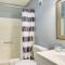 Beach and Pool Access Tranquil Hilton Head Getaway - 希尔顿黑德岛