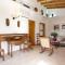 Spacious Apartment in Pollença with Mountain View - Pollença