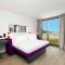 YOTEL Geneva Lake - Founex