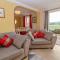 West Bay Holiday Home - Bridport