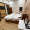 Suman Guest Rooms and Service Apartment - Prayagraj