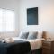 Spacious 5-Bed Flat in Stockton, Sleeps 9