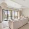FIRST CLASS 2BR Refreshing Creek View - Dubaj