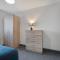 Stylish Comfort 4-Bed on Church Road, Sleeps 4