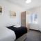 Stylish Comfort 2-BedFlat In Stockton, Sleeps 3