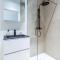 Sleek City Stays - Urban Elegance in the Heart of Ghent