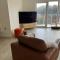 Stunning Waterfront Apartment Close to Cardiff Bay and Penarth With Parking - 卡迪夫