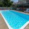 Oceanside, Close to beach, Priv Pool, Pool Table, Hot Tub- WC842, Salty Horse - Corolla