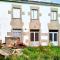 Charming house in Ourol with mountain view, large garden.