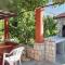 Charming house with sea view in Potirna, garden