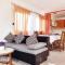Charming house with sea view in Potirna, garden