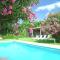 Comfortable house with mountain view and shared pool - Pedraça
