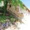 Charming Apartment in Massa Marittima, Shared Pool - 马萨马里蒂马
