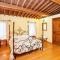 Charming house in Ramazzano - Le Pulci with shared pool - Ramazzano