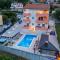 Lovely Apartment In Opric With Wifi - Opric