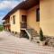 Charming House in Săcele with Garden View + BBQ - Săcele