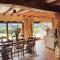 Cosy house with jacuzzi in Zugarramurdi