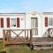 Charming Bungalow in Pataias with Shared Pool