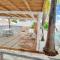Appartement accueillant à Sainte-Anne – 60 m² avec piscine