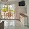Appartement accueillant à Sainte-Anne – 60 m² avec piscine