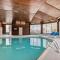 Stony Plain Inn & Suites