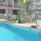 Appartement charmant à Sainte-Anne avec piscine partagée, 80 m²