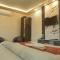 Classy5 - Varanasi