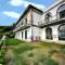 Spacious apartment with sea view in Massa Lubrense