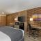 Best Western Plus Executive Residency Waterloo & Cedar Falls