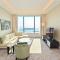 Luxury 1-BR with Stunning Views in Palm Tower by Luxe Shortlet - 迪拜