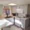 Ocean Cabin 19 with Jacuzzi and Spacious Deck