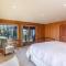 Clouds Rest in Dollar Point By Tahoe Getaways - Lake views - Hot Tub & Game Room - تاهو سيتي