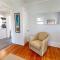 Palm Paradise - Renovated 1891 Queen Anne - Historic DT Quarter Mi Stroll - Beach only 3 Mi - St. Augustine