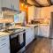 4 Mile Creek Cabin (Creekside)