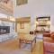 FP211 Fox Pine Inn 1Br 2Ba condo