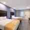 Days Inn & Suites by Wyndham La Porte