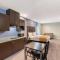 Days Inn & Suites by Wyndham La Porte