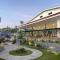 HOTEL & WISMA BINTANG JADAYAT