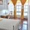 Spacious house with terrace and balcony in A Coruña