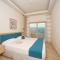 Cavos Bay Hotel & Studios