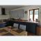 Cottage with 360 views - Gilwern