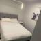 Rooms in a Modern Park Front Townhouse 5 Min Walk to Train