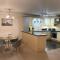 Rivermeadow View Apartment -27 Skipper Way - 圣尼奥特
