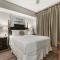The Perch-Beachfront, gorgeous views, 17th floor! - بنما سيتي بيتش