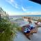 Breathtaking Ocean Vista Penthouse with Private Pool - 奥尔沃克斯岛