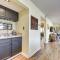 1 Mi to Coast Myrtle Beach Condo with Balconies! - 默特尔比奇